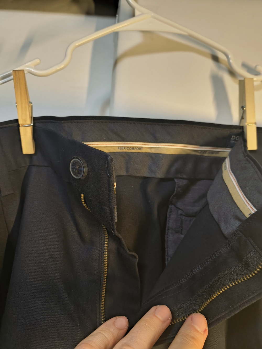Dockers Navy Flex Comfort Pants Men’s 44x30 Stretch Casual Chino

Men’s Dockers
